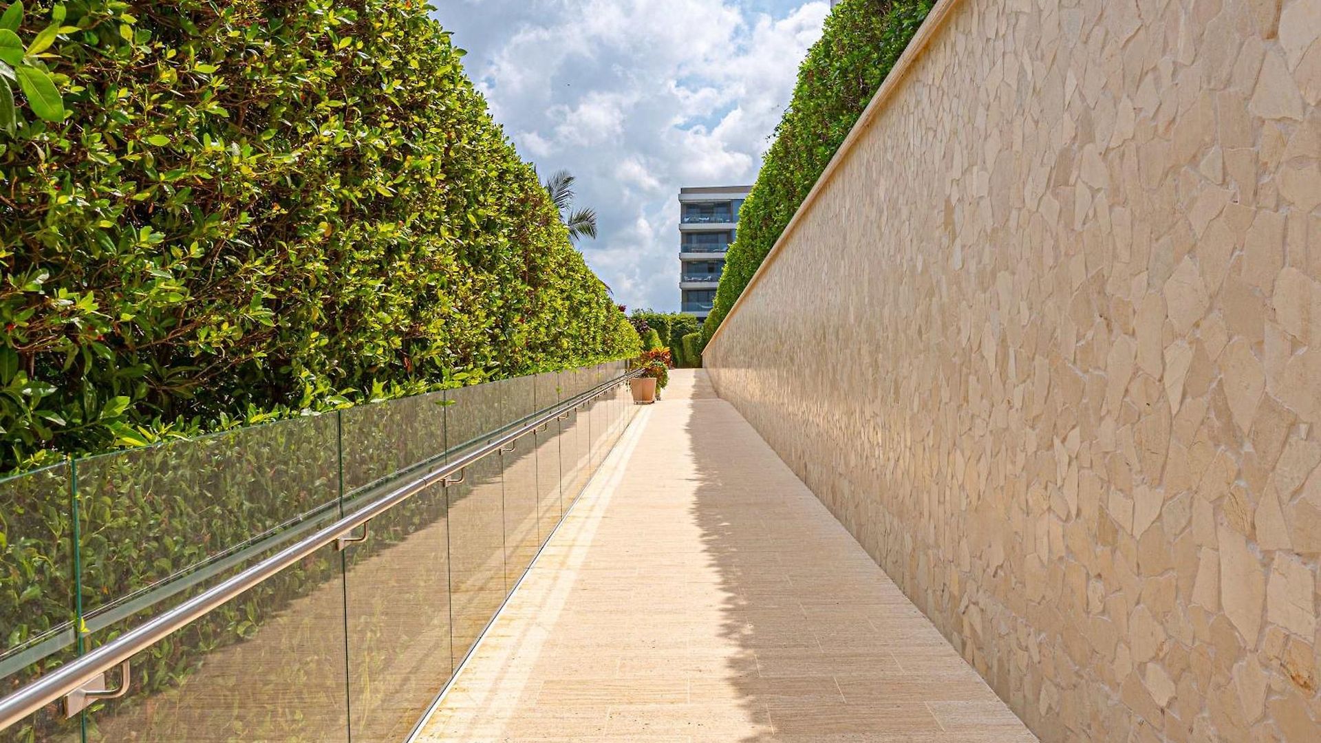 Manzanillo Bay Aparments By Wynwood House *