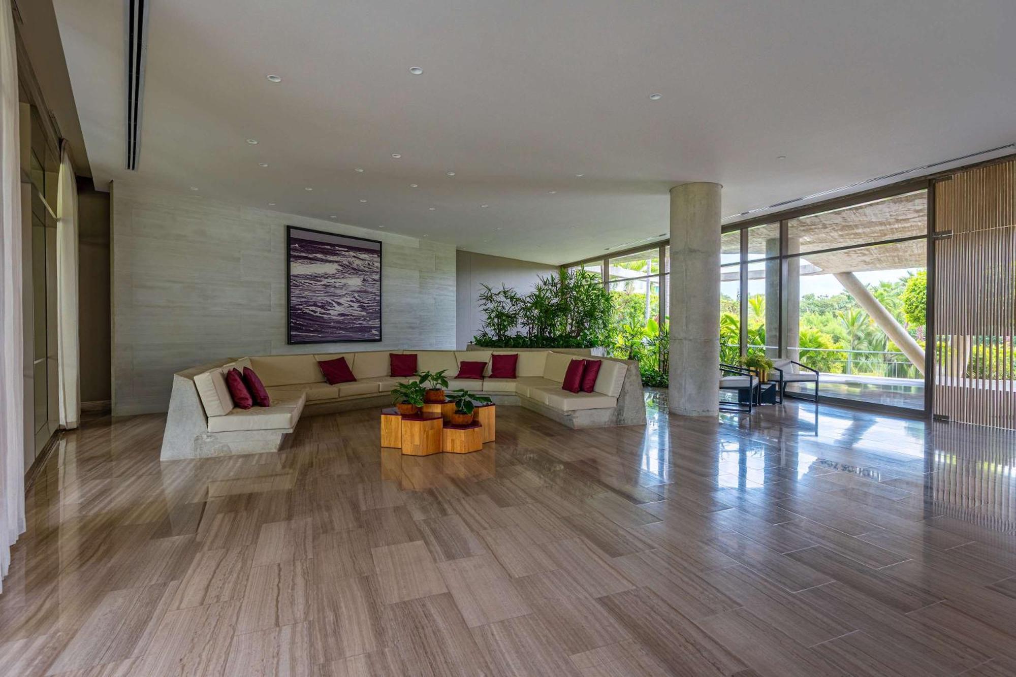 Manzanillo Bay Aparments By Wynwood House